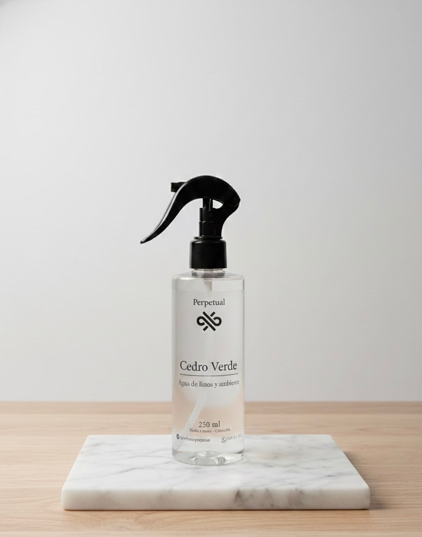 Agua de Linos Cedro Verde